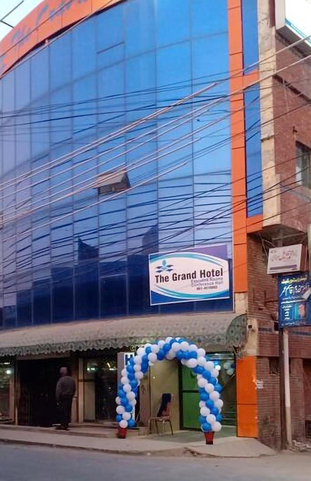 The Grand Hotel מולטאן מראה חיצוני תמונה